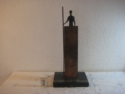 Moderne bronze figur - moderne, /