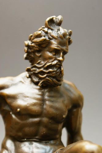 Bronzefigur poseidon neptun - poseidon, /