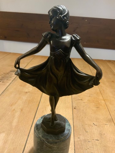 Bronzeskulptur nach ferdinand - nach,