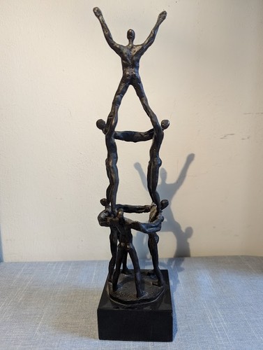 Skulptur gemeinsam zum - skulptur, "gemeinsam